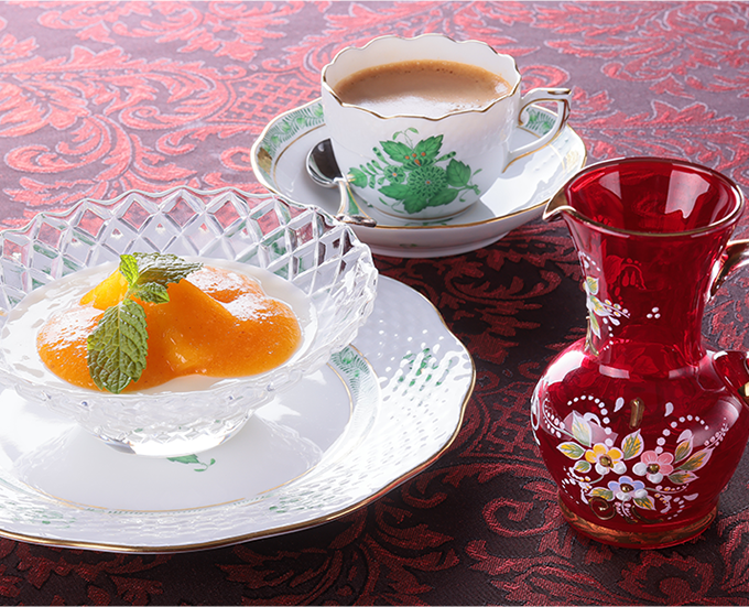 柿のデザート(BOMBAY SAPPHIRE添え)