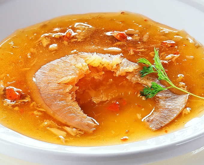 上海蟹入り自家仕込みフカヒレ姿煮(大)