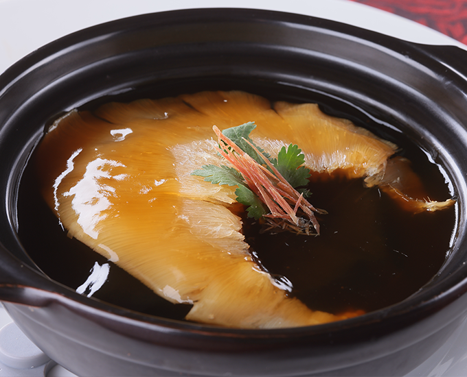 自家仕込みフカヒレ土鍋煮込み